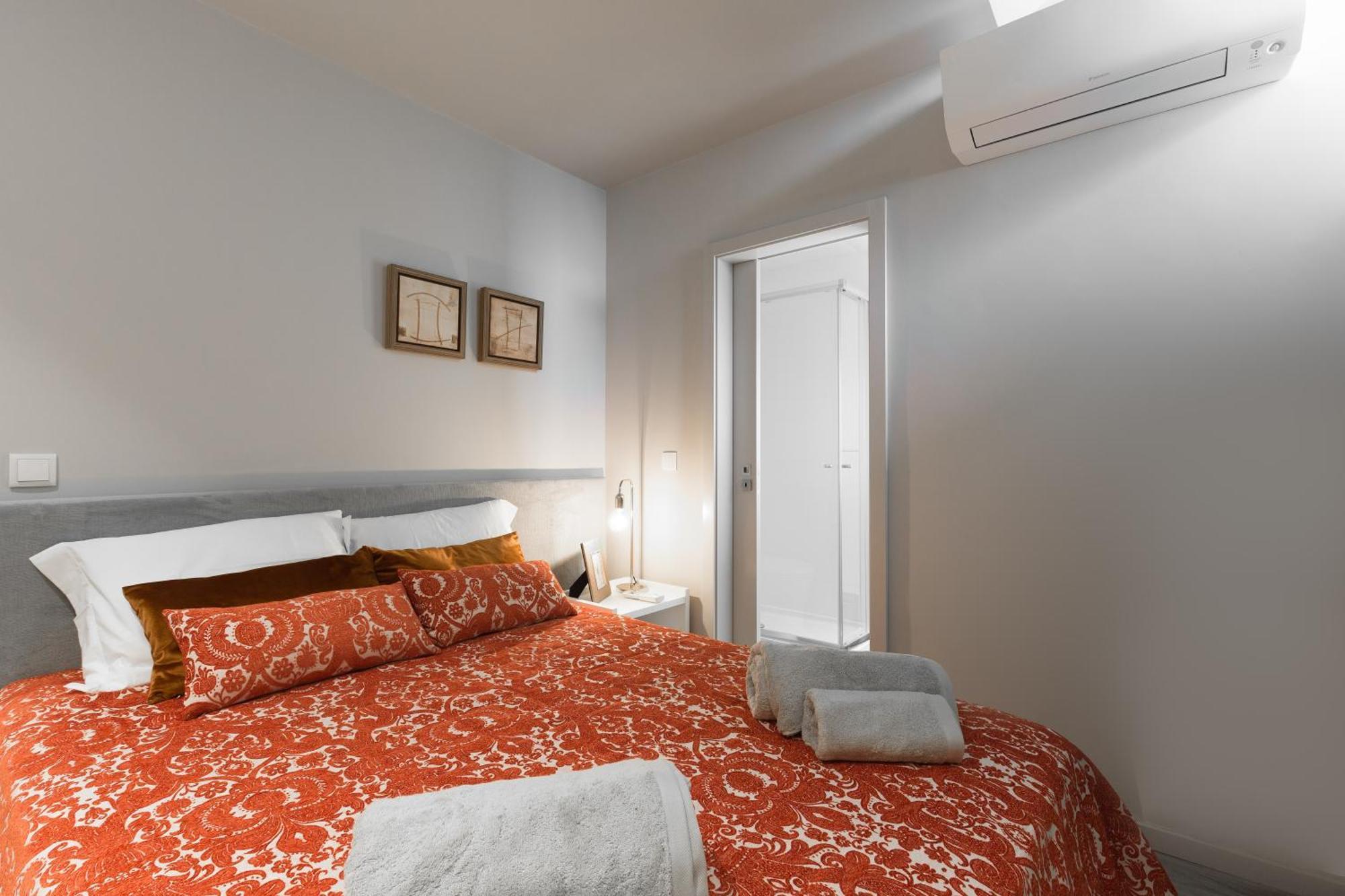 Apartament Host Wise - Charming Luxurious Flat With Garage Porto Zewnętrze zdjęcie